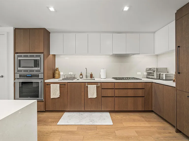 1388 Kettner #1205 — Photo 4