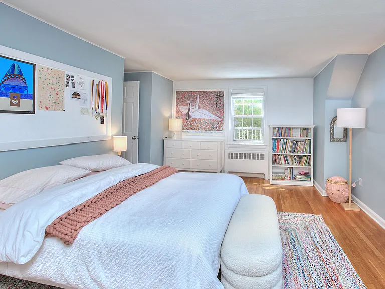 11 Treadwell Ave — Photo 22