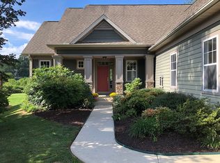 634 Vista Falls Rd, Mills River, NC 28759