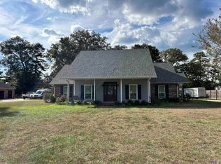 34983 Molly Dr, Denham Springs, LA 70706