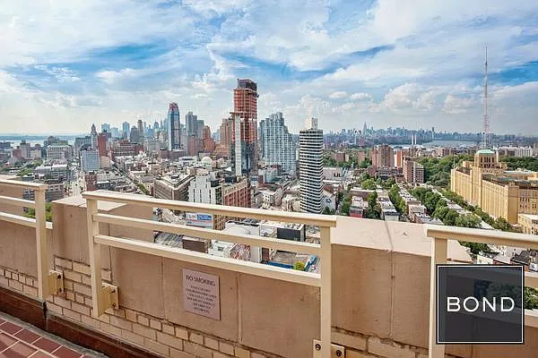 Rented by Bond New York | media 15