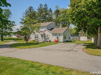212-R Shore Road, Waterford, CT, 06385