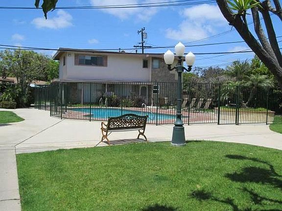 2nd image of 2233 Canyon Dr