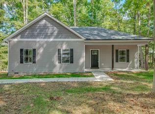 855 Hawkins Rd, White Bluff, TN 37187