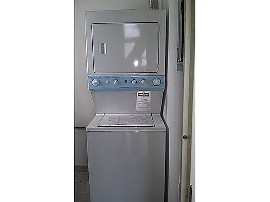 Rented by Sterling Realty Plus Inc | media 25