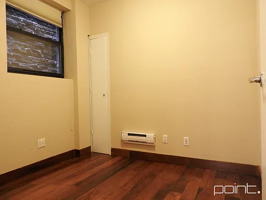 Rented by Point NYC | media 42