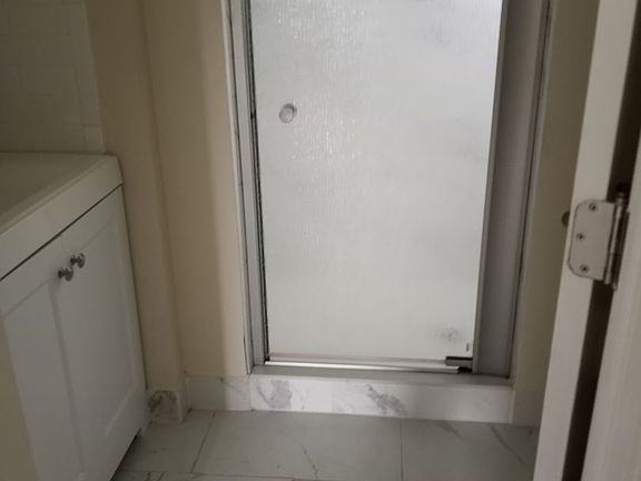 5th image of 39 Chestnut St