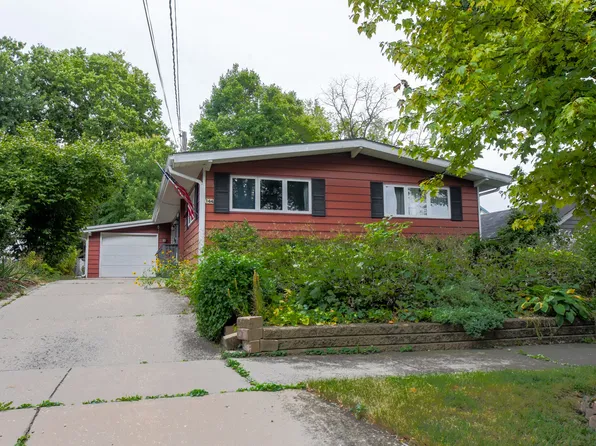 144 Franklin Ave, Aurora, IL 60506