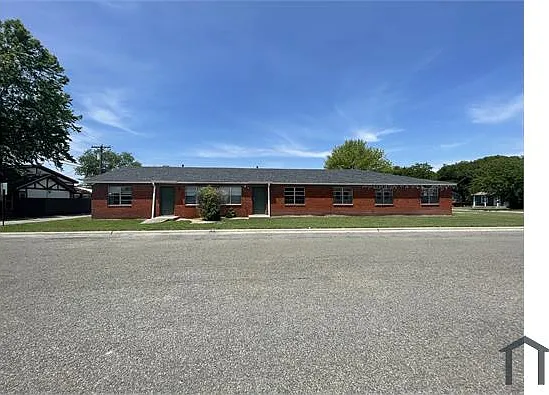 2 bed, 800 sqft, $750 — Photo 4