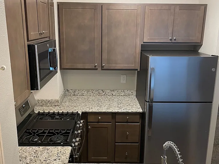 1615 Bellevue Way NE #1 — Photo 7