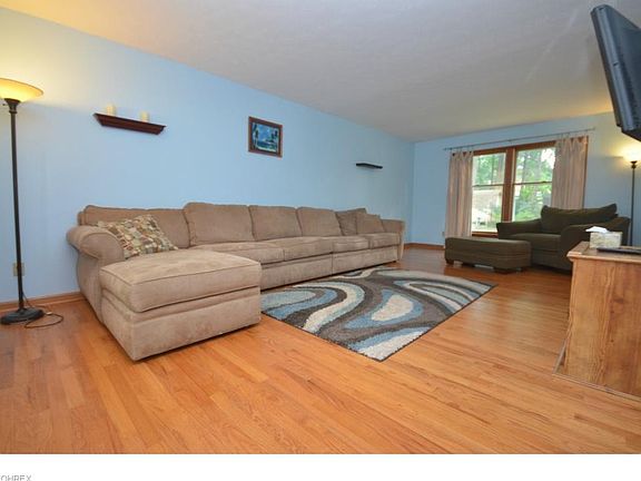 5th image of 478 Fernwood Dr