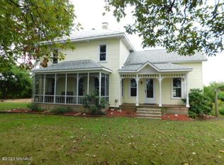 571 W Southern Rd, Bronson, MI 49028