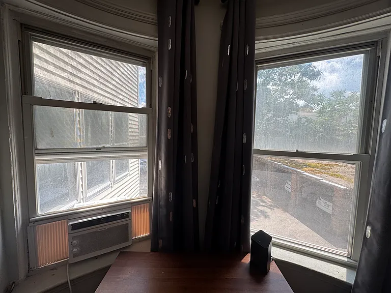 1905 Beacon St #1R — Photo 13