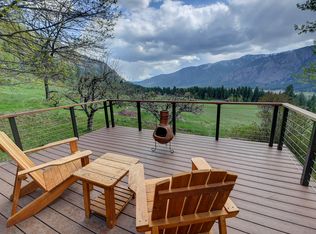 108 Highland Rd, Winthrop, WA 98862