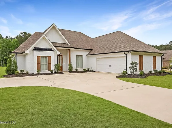 1622 Old Lake Rd, Brandon, MS 39042