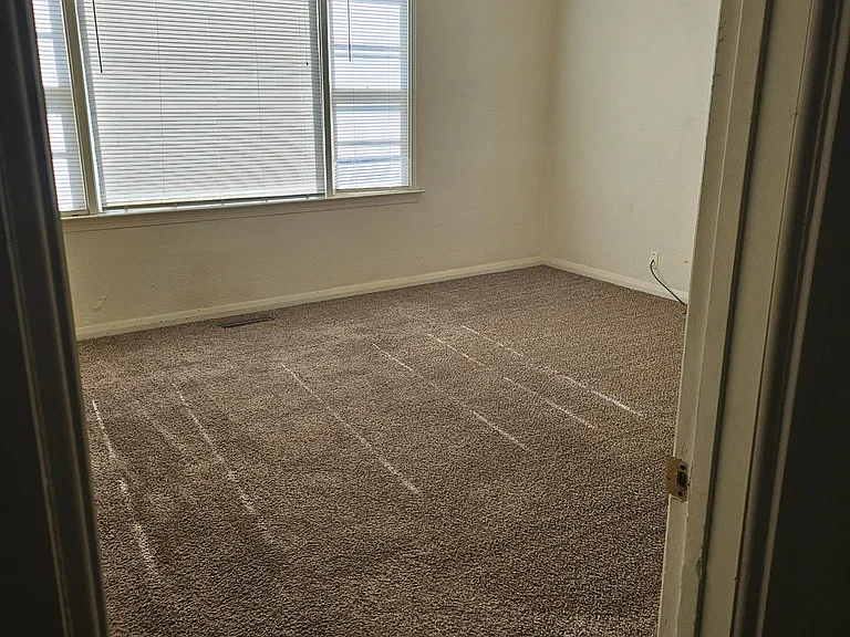 520 Orchard St — Photo 2