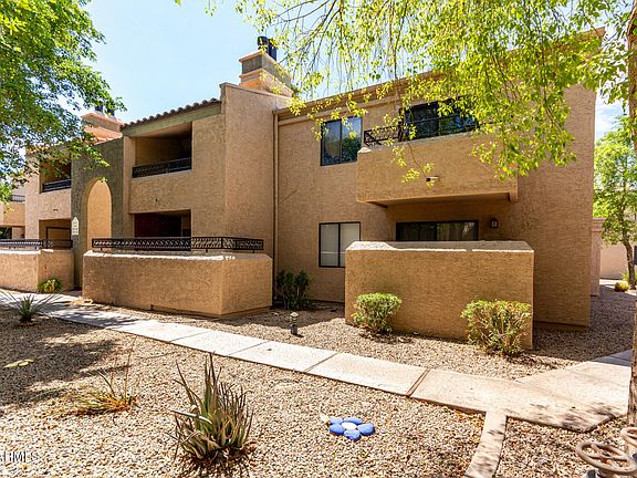 3rd image of 2935 N 68th St Unit 108