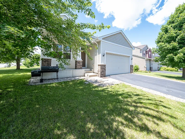 1814 Spring Creek Dr — Photo 34