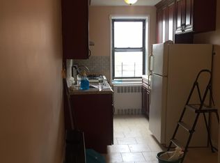 13317 Sanford Ave APT 3M, Flushing, NY 11355