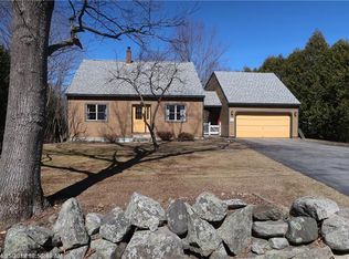 19 High St, Hallowell, ME 04347