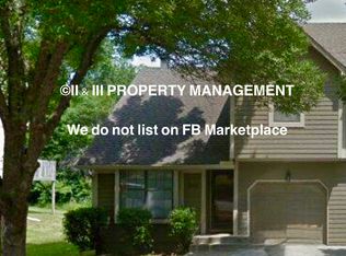 302 W 132nd St, Kansas City, MO 64145