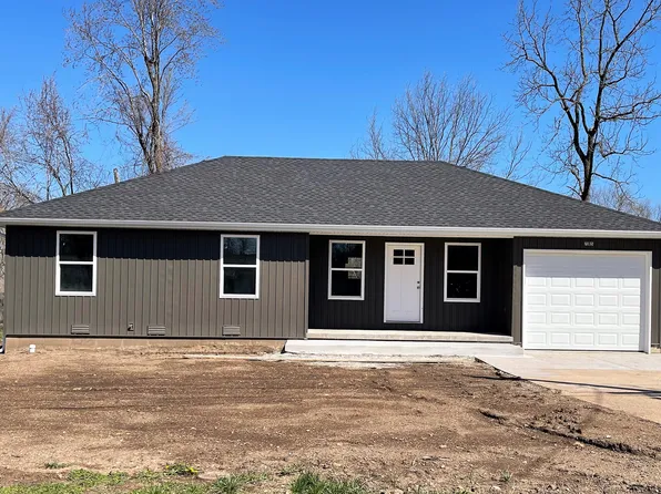 715 Hooker Drive, Buffalo, MO 65622