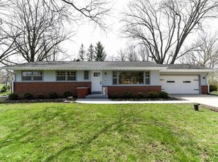 15965 Brookhill Dr, Brookfield, WI 53005