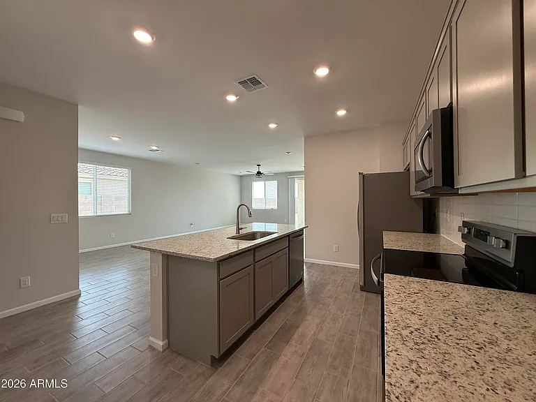 1730 S 246th Ln — Photo 18