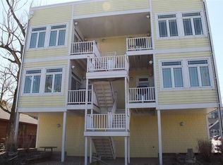 117 N Lake Ave APT 2W, Michigan City, IN 46360