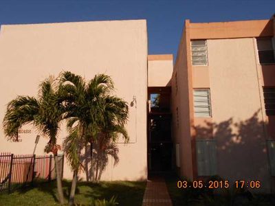 1900 W 68th St APT E205, Hialeah, FL, 33014