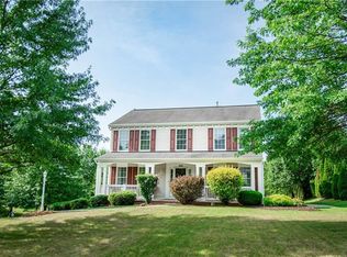1001 Greenfield Dr, Canonsburg, PA
