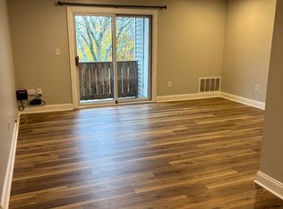 417 Ravens Crest Dr, Plainsboro, NJ 08536