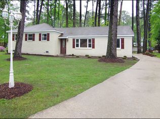 23 Braemar Dr, Hampton, VA 23669