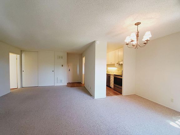 2nd image of 833 N Humboldt St APT 415