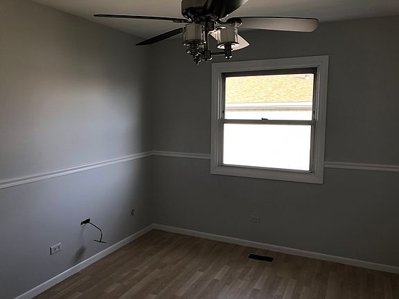 5th image of 7935 163rd Ct #192