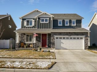 3658 S Bridgeview Ln, Syracuse, UT 84075