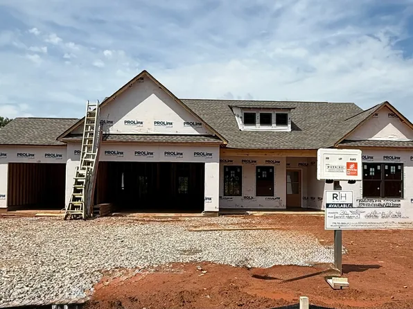 281 Weslyn Dr, Social Circle, GA 30025