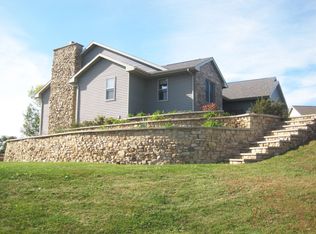 310 Ashtin Way, Hortonville, WI 54944
