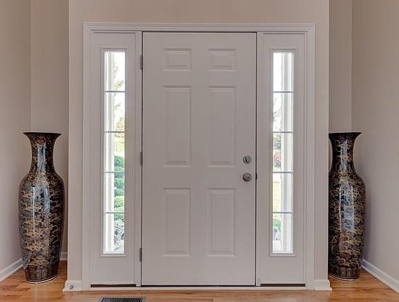 3rd image of 2578 Turf Paradise Dr