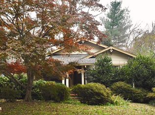2504 Walker Ave, Winston Salem, NC 27103