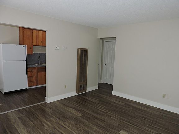 5th image of 2722 U St Unit 6