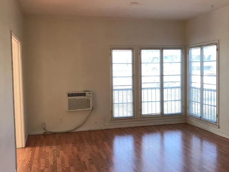 Living Room viewing park.