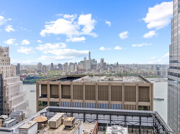 75 Wall Street image 13 of 25