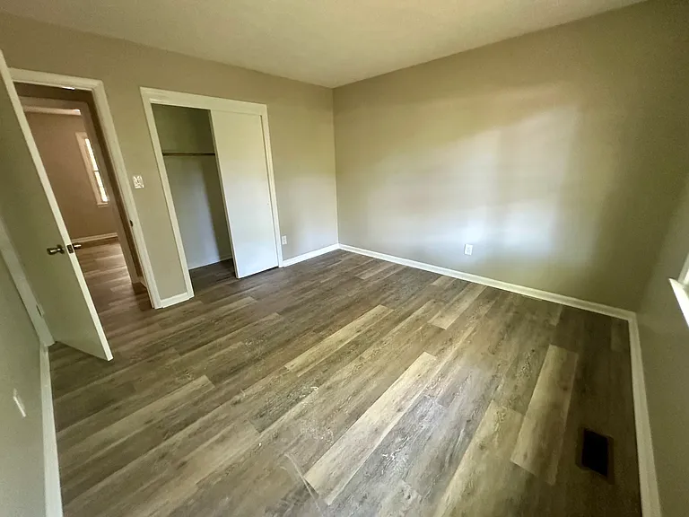 4706 Old Spears Rd — Photo 4