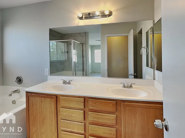 6271 Stone Hollow Ave — Photo 8