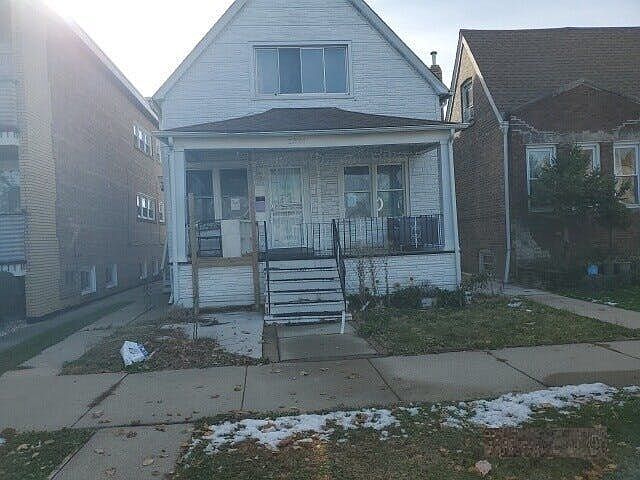 1st image of 3249 W 61st Pl