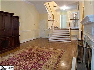 3rd image of 1400 Thornblade Blvd Unit 7