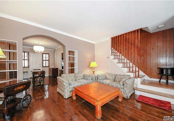 4th image of 13966 Pershing Cres