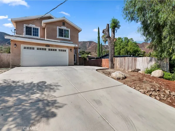 17525 Bodkin Ave, Lake Elsinore, CA 92530