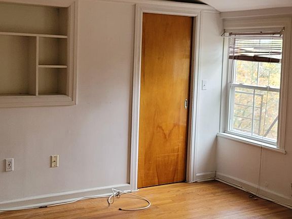 Livingroom with hardwood floors.